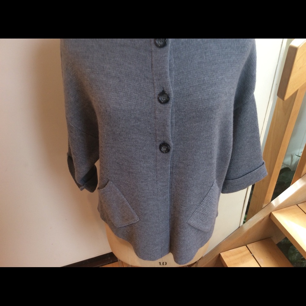 Sweater - Picture 3 of 6